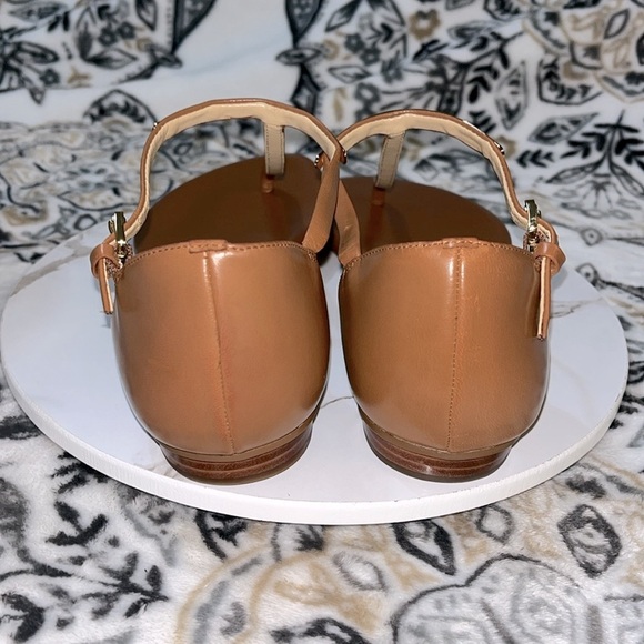 MICHAEL Michael Kors Kristen Thong Flat Sandals, Cognac Size 9M - Picture 9 of 15